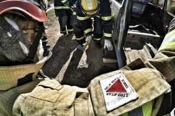 7°BBM ministra treinamento de Salvamento Veicular para tripulantes operacionais da CEOA