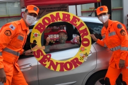 CBMMG homenageia Bombeiros Seniores em Divinópolis