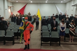 4 º COB realiza solenidade de entrega da Medalha Dom Pedro II e Mérito Profissional