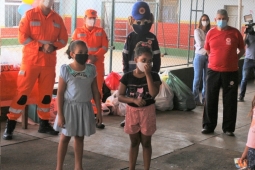 CBMMG arrecada brinquedos para distribuição no dia das crianças