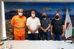 6° BBM recebe homenagem pelo combate ao Incêndio no Pico da Ibituruna