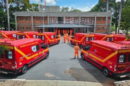Bancada Mineira entrega 44  Unidades de Resgate ao Corpo de Bombeiros Militar