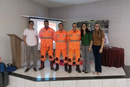 Pelotão de Janaúba promove treinamento para cerca de 70 alunos de escola técnica