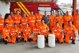 Bombeiros de Barbacena realizam treinamento sobre manejo de animais peçonhentos