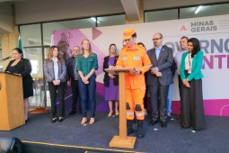 CBMMG participa da implantação do movimento Mutirão das Árvores no Estado de Minas Gerais