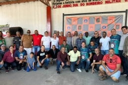 Bombeiros realizam encontro com veteranos em Barbacena