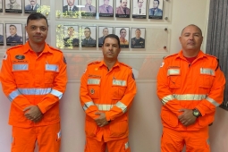 2° BBM inaugura salão nobre e realiza solenidade de descerramento de foto do ex-comandante tenente-coronel Vinícius