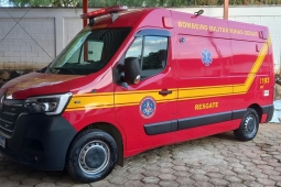 Pelotão de Bombeiros de São João Del-Rei recebe nova viatura
