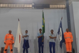 Homenagem da Escola Estadual Princesa Isabel Cívico-militar aos 113 anos do CBMMG
