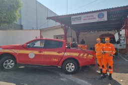 6º COB recebe conjunto de combate a incêndio acoplável do Ministério Público