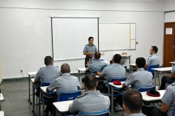 Comandante-geral ministra aula inaugural do Curso de Especialização em Gestão, Proteção e Defesa Civil